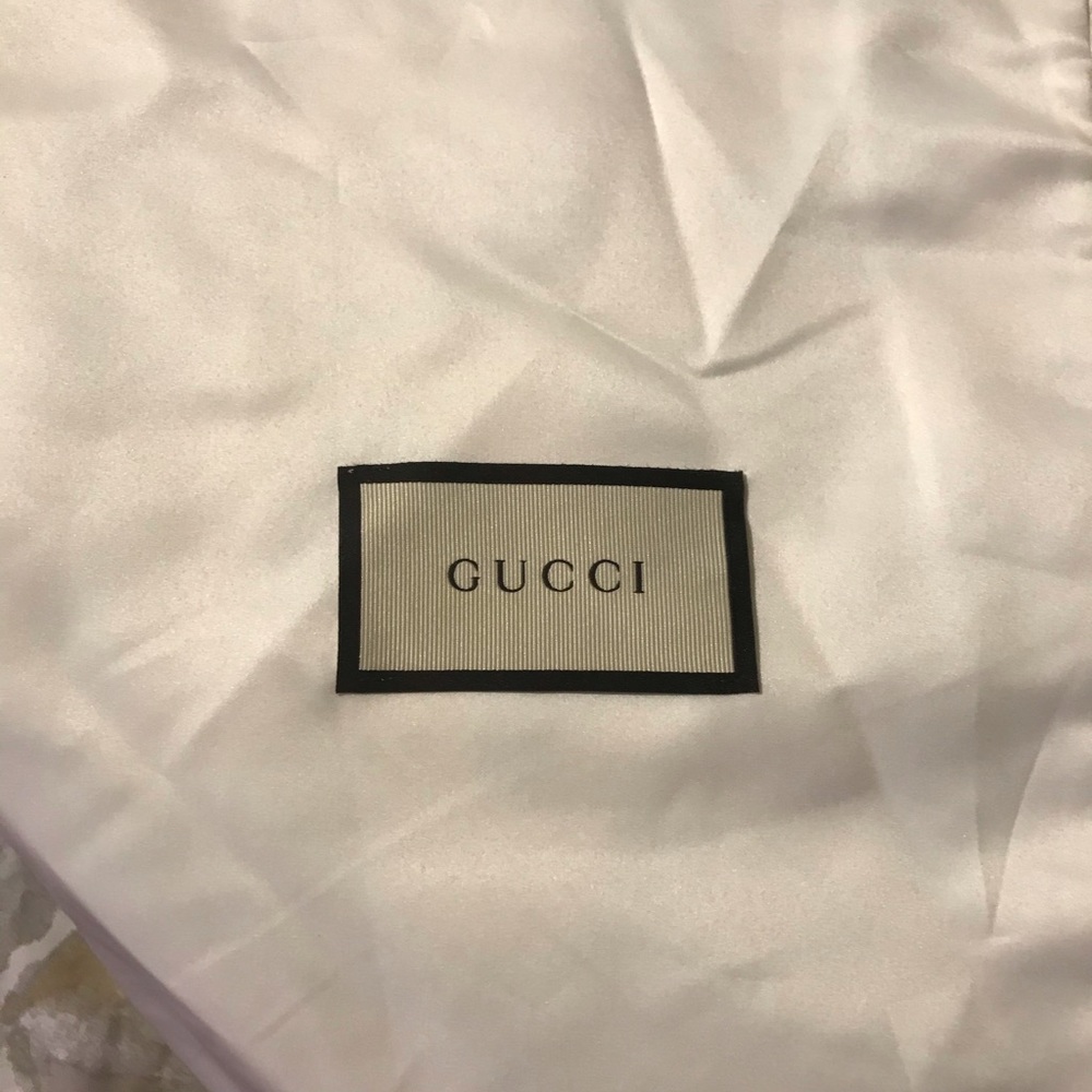 Gucci dust bag